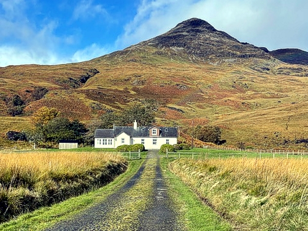 View of holiday let in Mull